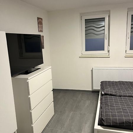 Home-For-You-Ferienwohnung Monteurwohnung Buchen  Zewnętrze zdjęcie
